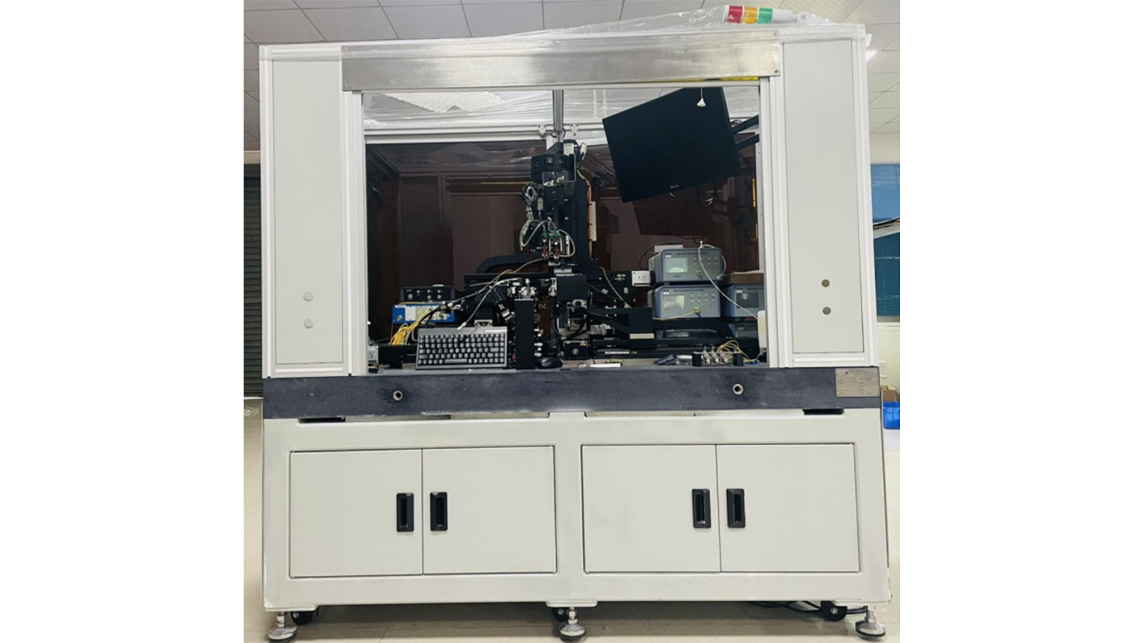 Block & 透镜阵列一体化自动耦合组装设备(图1)